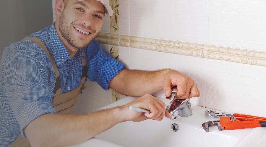 Handle or spout repair in Fredericktown, OH